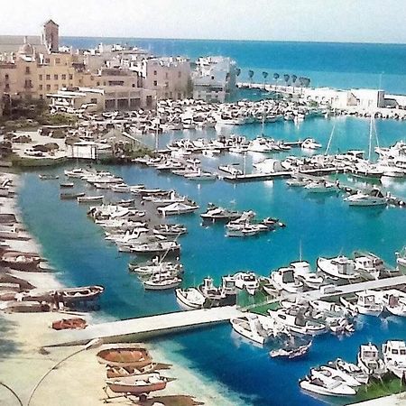 Vacation House A Mola Di Bari Apartment Екстериор снимка