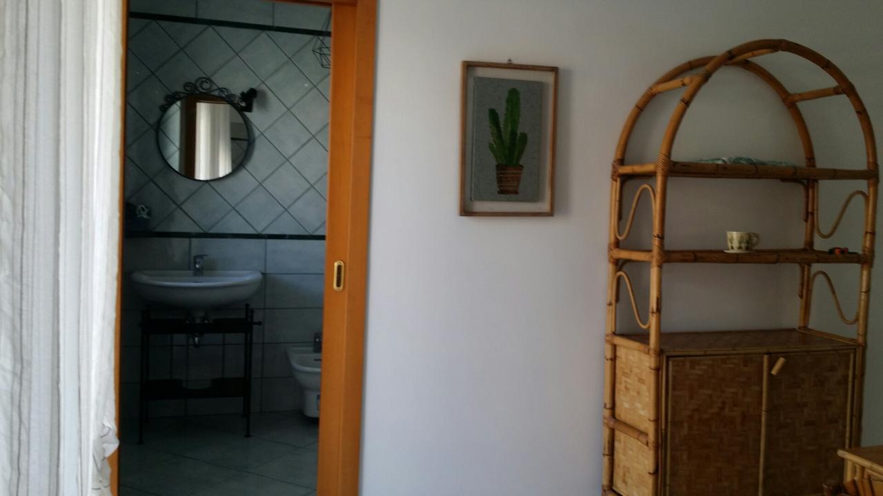 Vacation House A Mola Di Bari Apartment Екстериор снимка