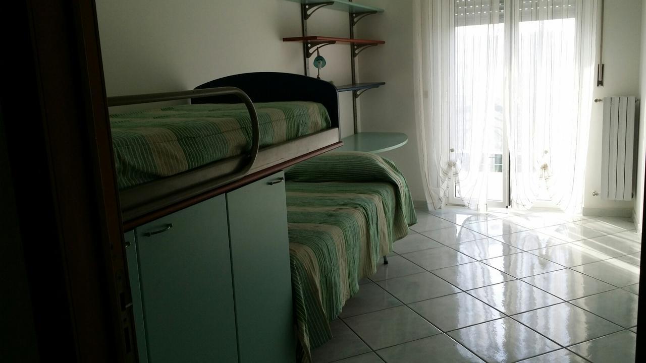 Vacation House A Mola Di Bari Apartment Екстериор снимка