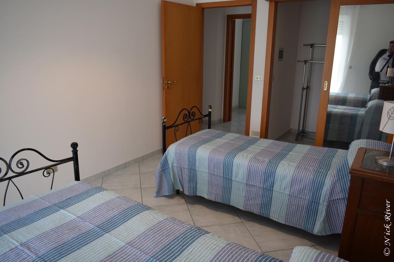 Vacation House A Mola Di Bari Apartment Екстериор снимка