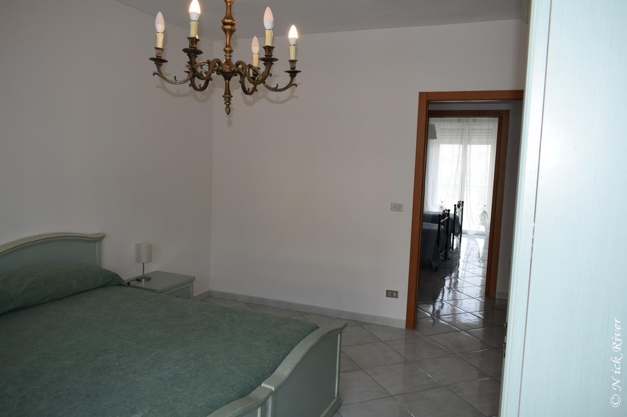 Vacation House A Mola Di Bari Apartment Екстериор снимка