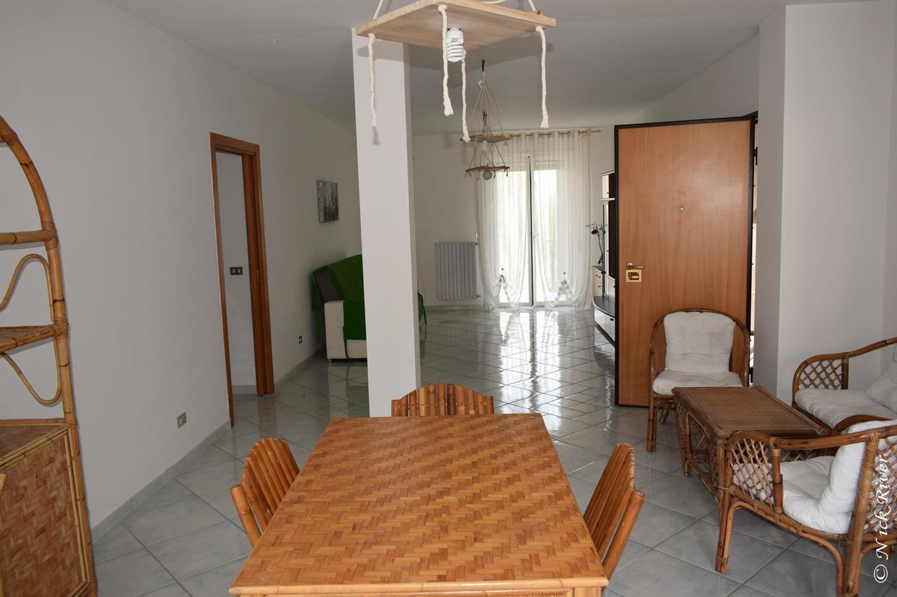 Vacation House A Mola Di Bari Apartment Екстериор снимка